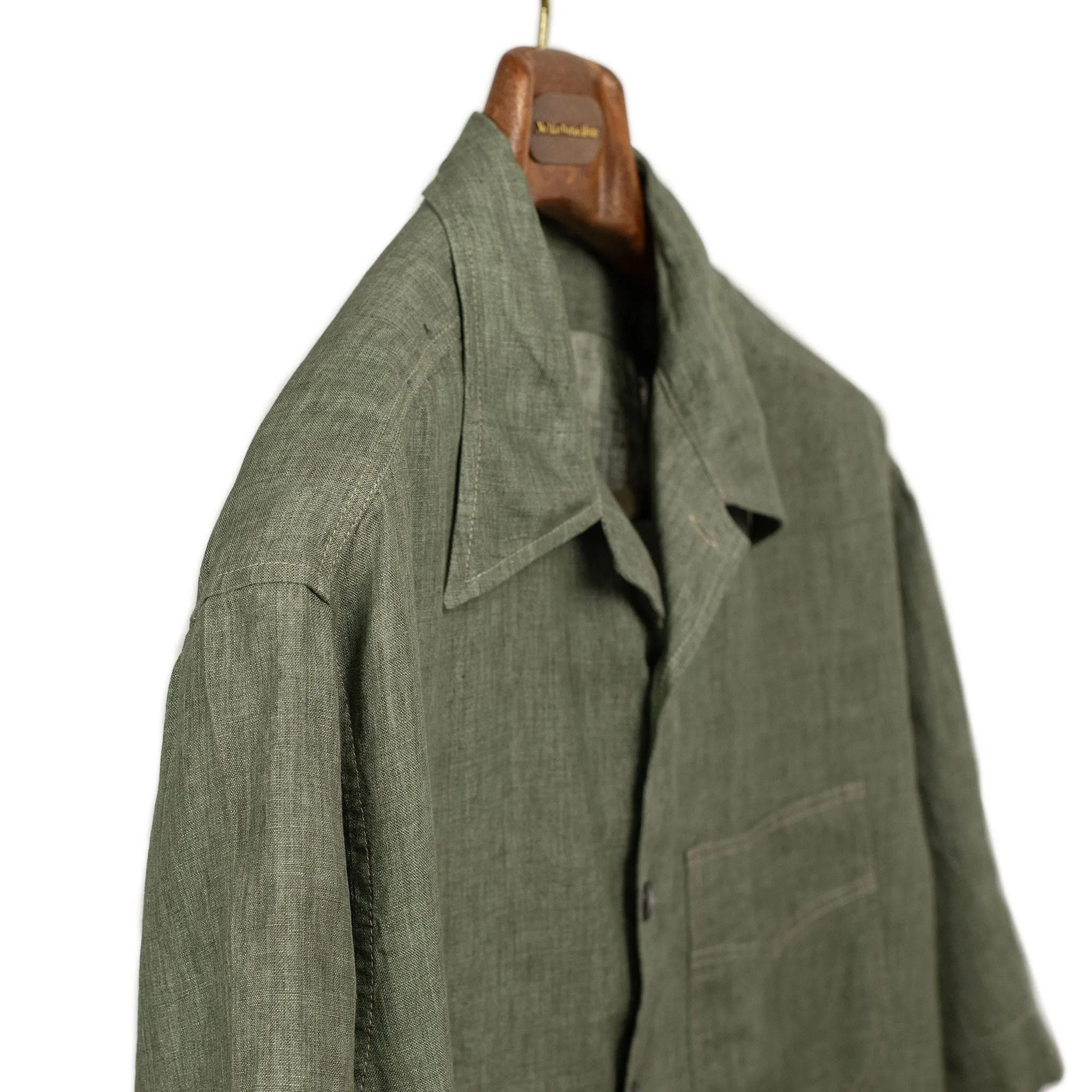 Chiringuito beach shirt in olive green lightweight linen