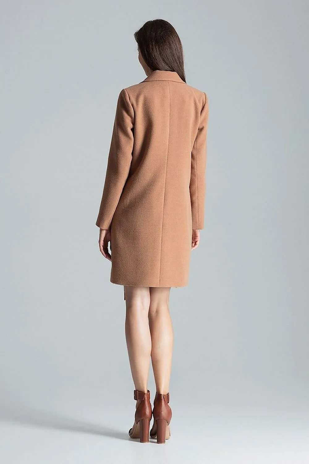 Classic coat with collar, 3-button closure Figl