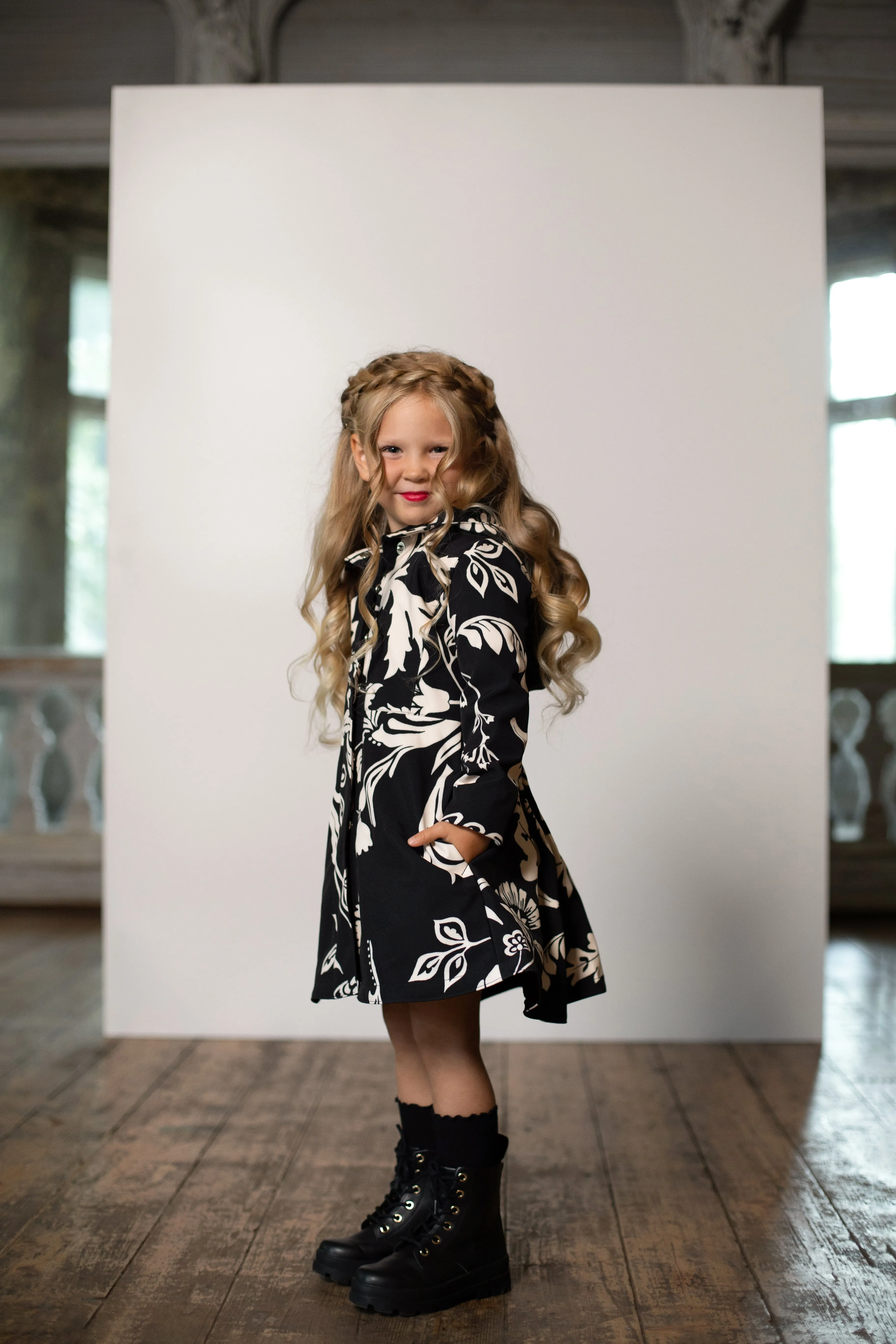 Fitted and Flared Coat for Girls in Black and White | 'Blooming Night'