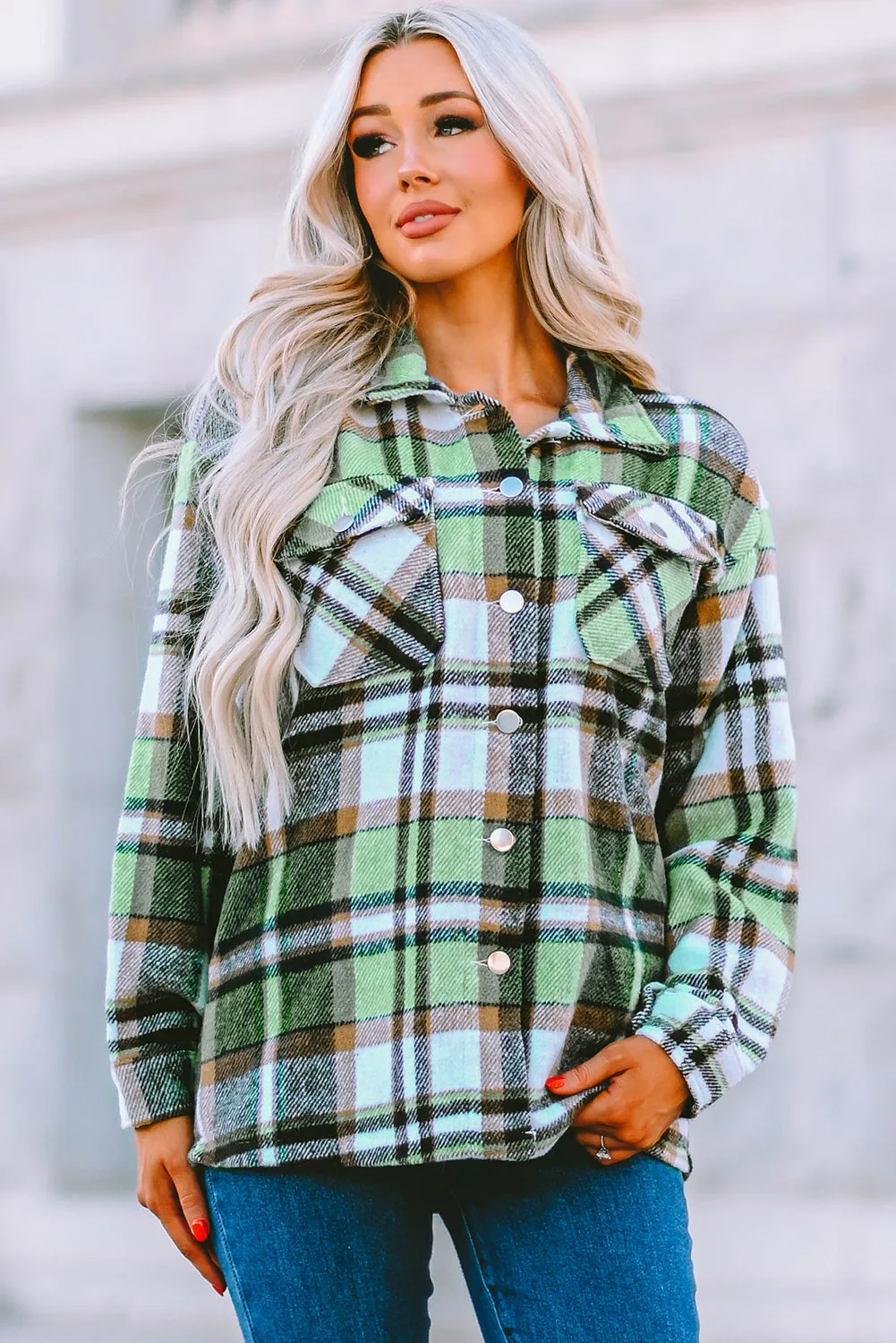 Geometric Plaid Print Pocketed Shirt