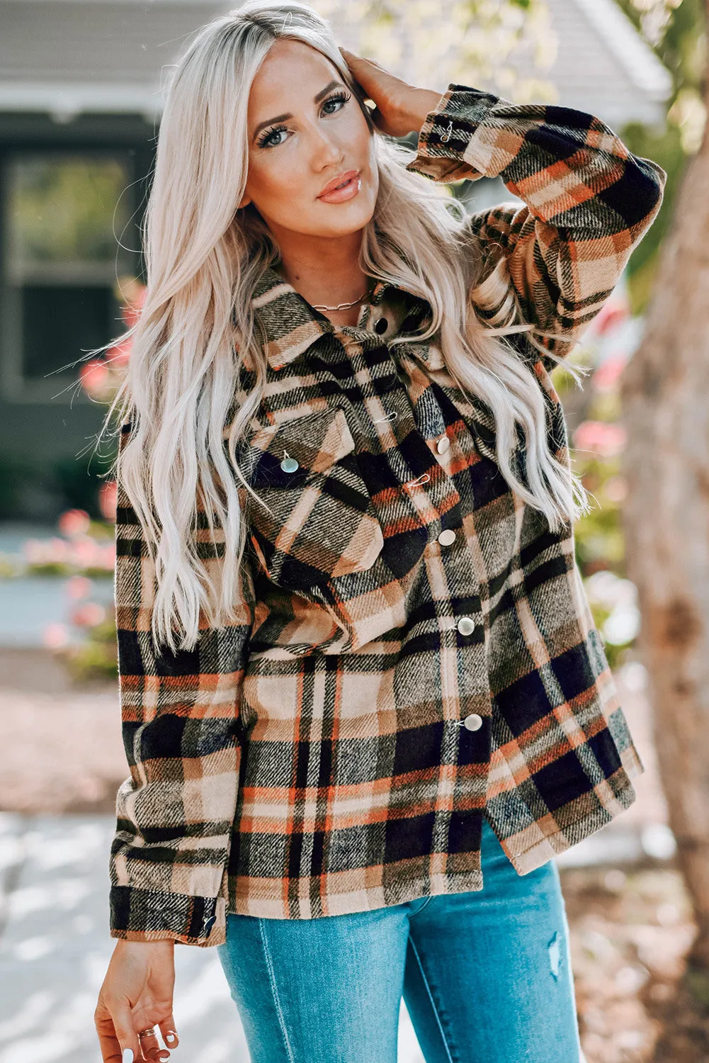 Geometric Plaid Print Pocketed Shirt