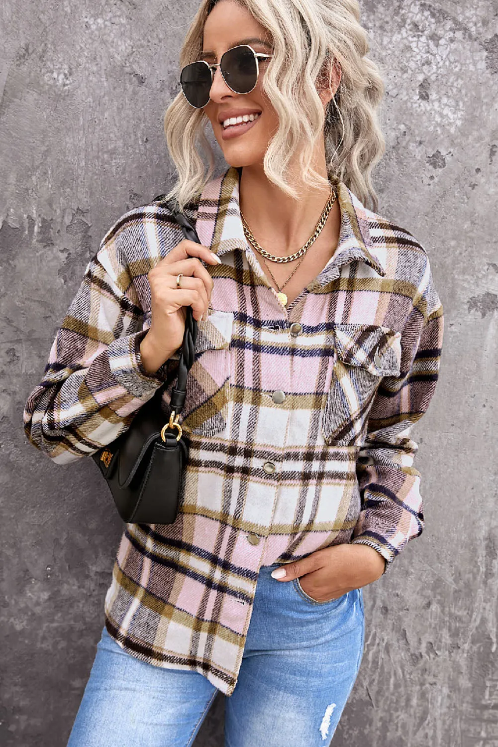 Geometric Plaid Print Pocketed Shirt