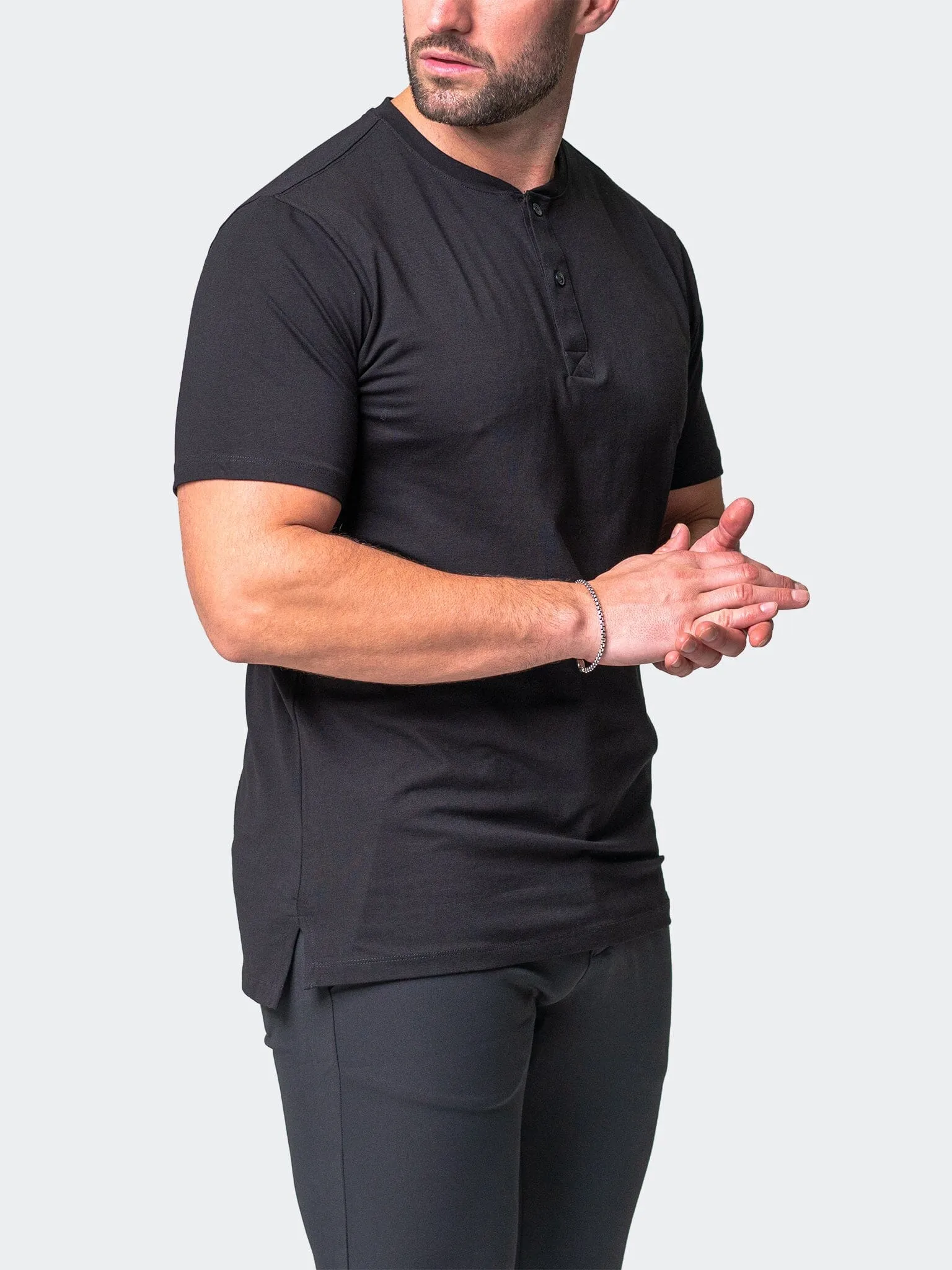 Henley Core Black