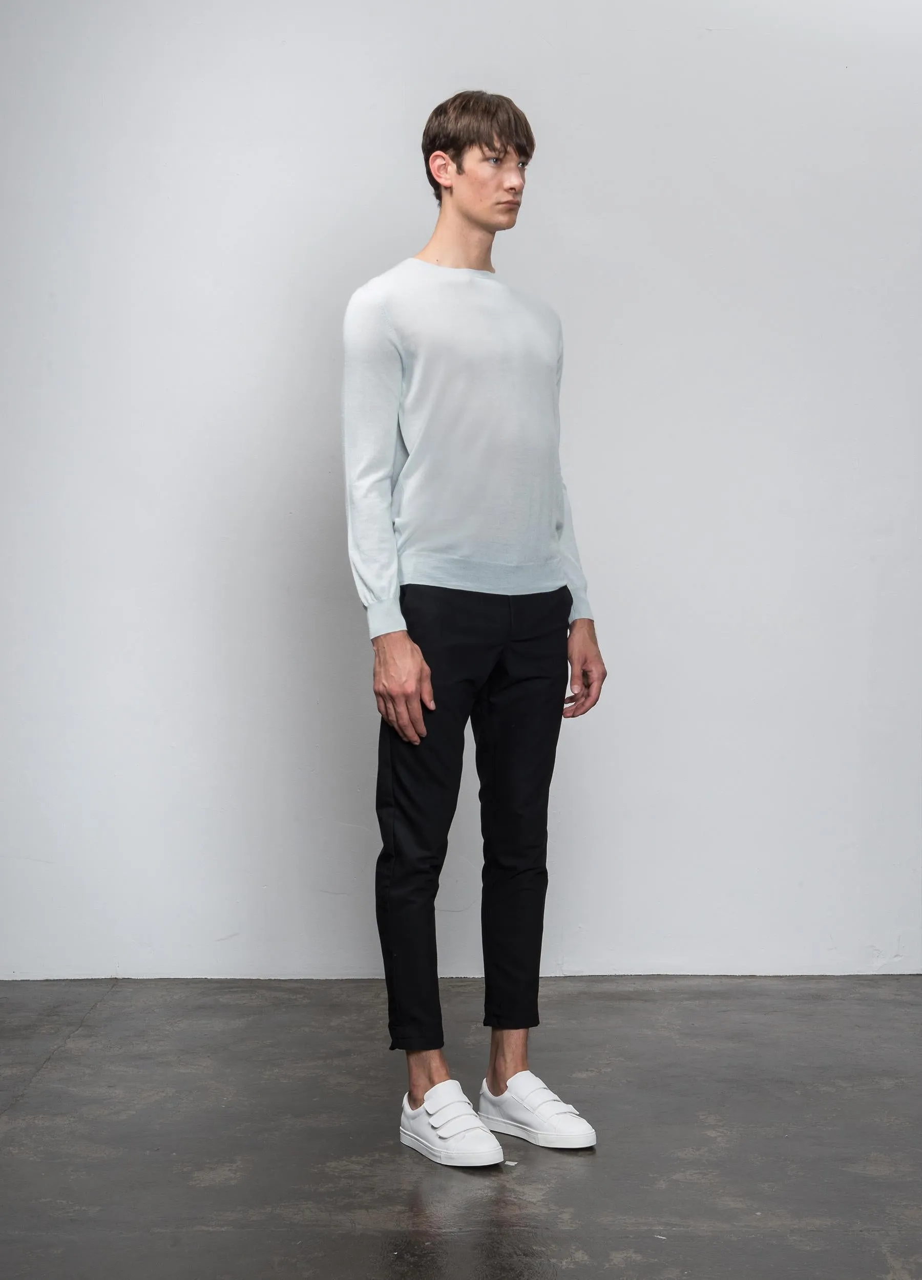 Men Lightweight Crew Neck_Mist