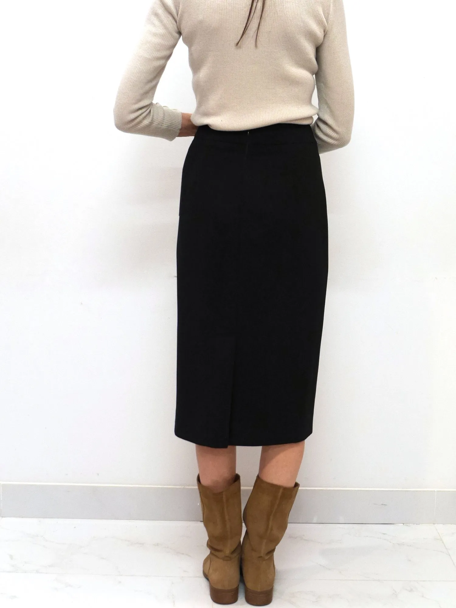 Mossaic Slim Cut Straight Skirt Skirt (1804)