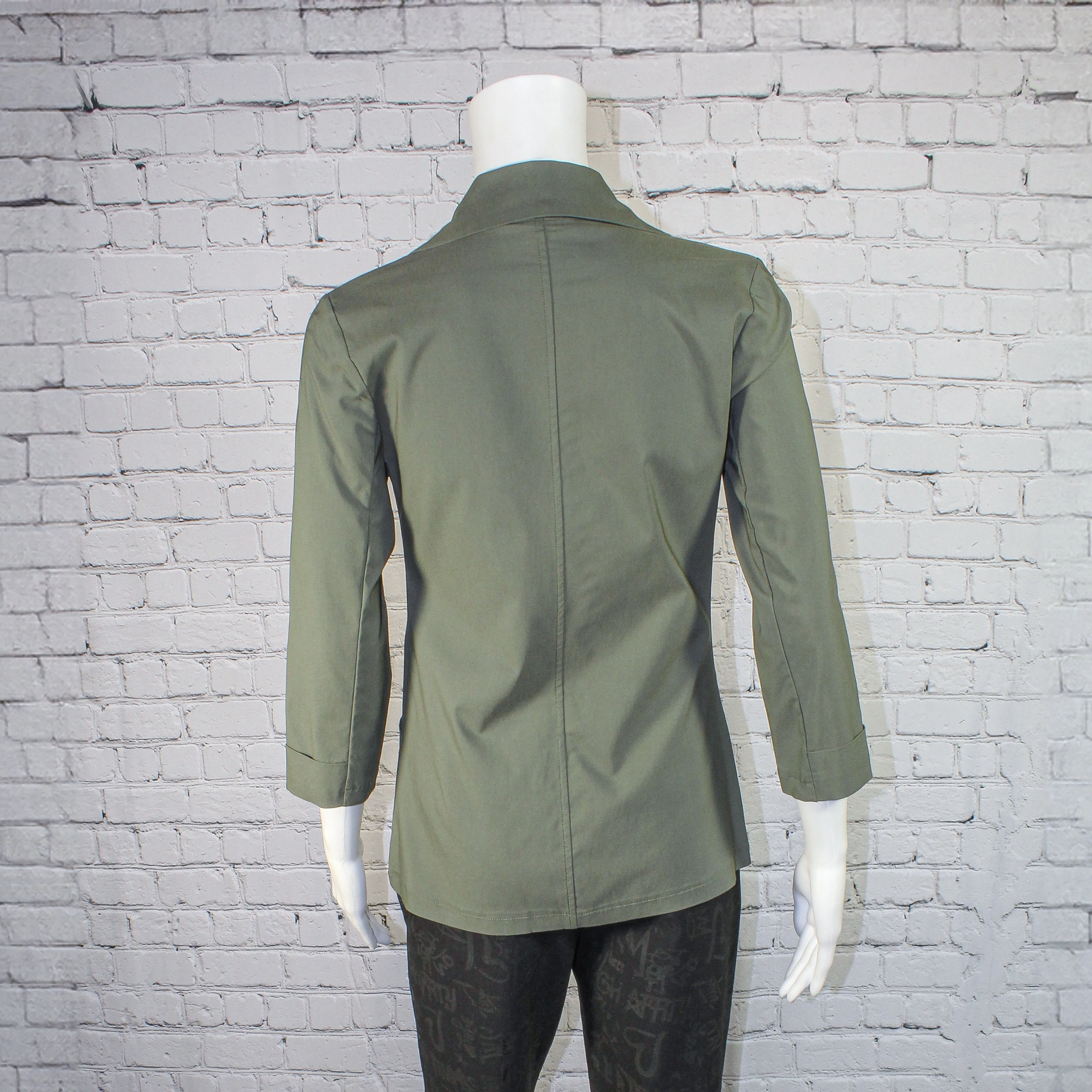 NEW! Jiffy Jacket in Olive by Porto